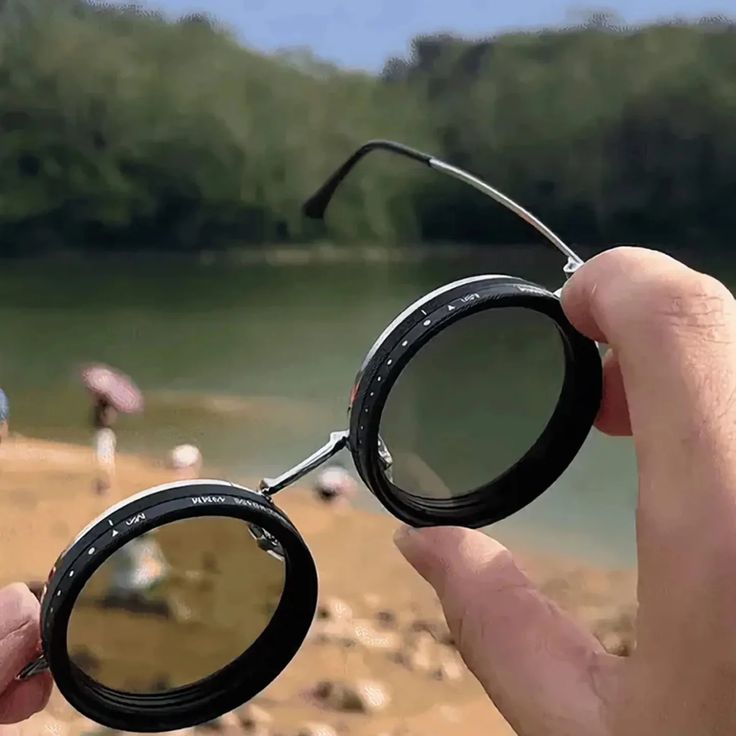 Adjustable Focus Vision Glasses for Reading and Distance Clear View for Men Women
